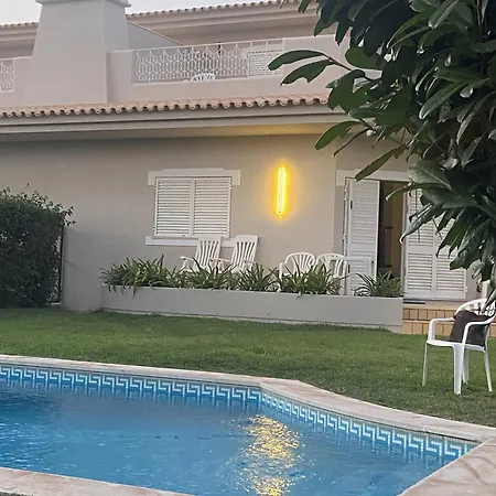 Moradia Vssg Em Vilamoura