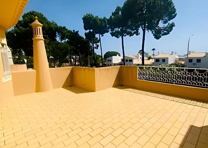 Moradia Vssg Em Vilamoura Quarteira