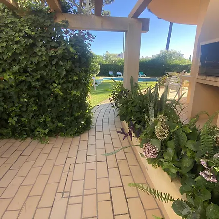 Moradia Vssg Em Vilamoura بيت للعطل *
