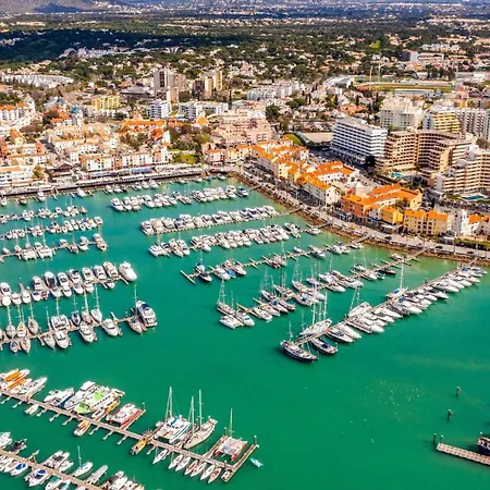 Moradia Vssg Em Vilamoura *